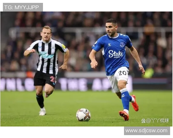 埃佛顿与纽卡斯尔对决赛果揭晓精彩瞬间回顾与分析