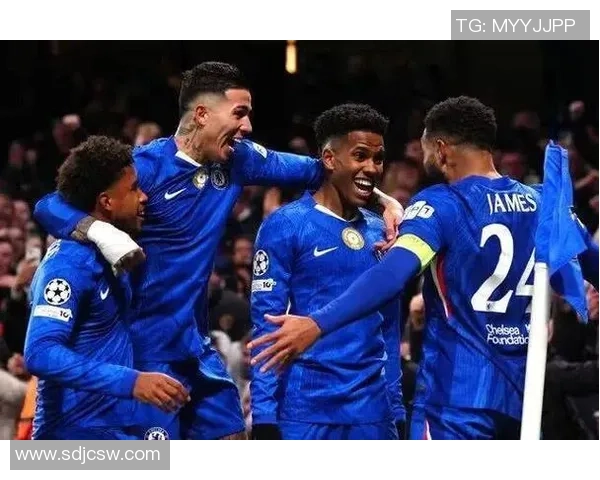 一条龙破门！切尔西18岁小将闪烁欧冠 同场PK完爆亚马尔